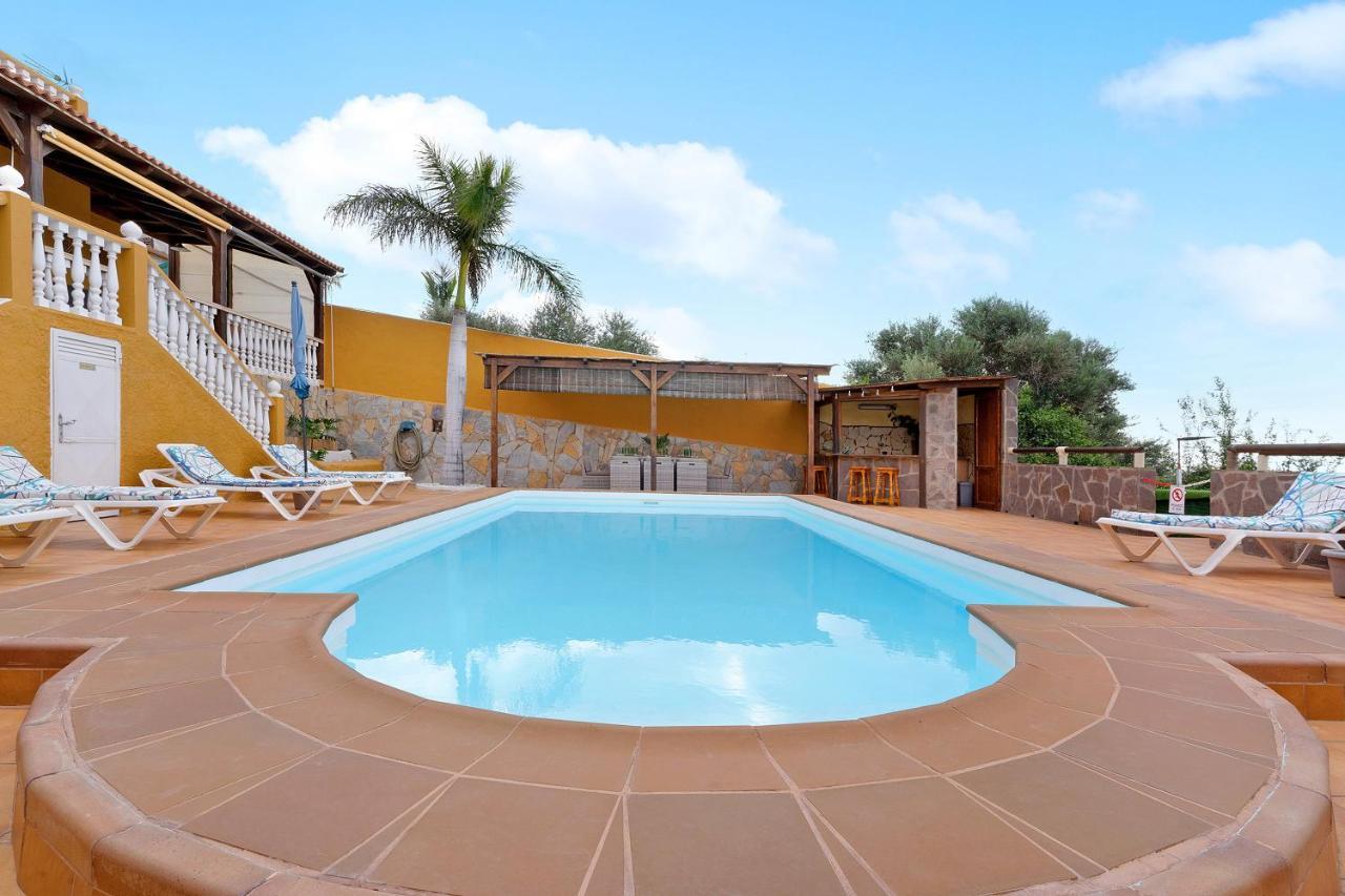 Villa Christisay Salobre  Luaran gambar