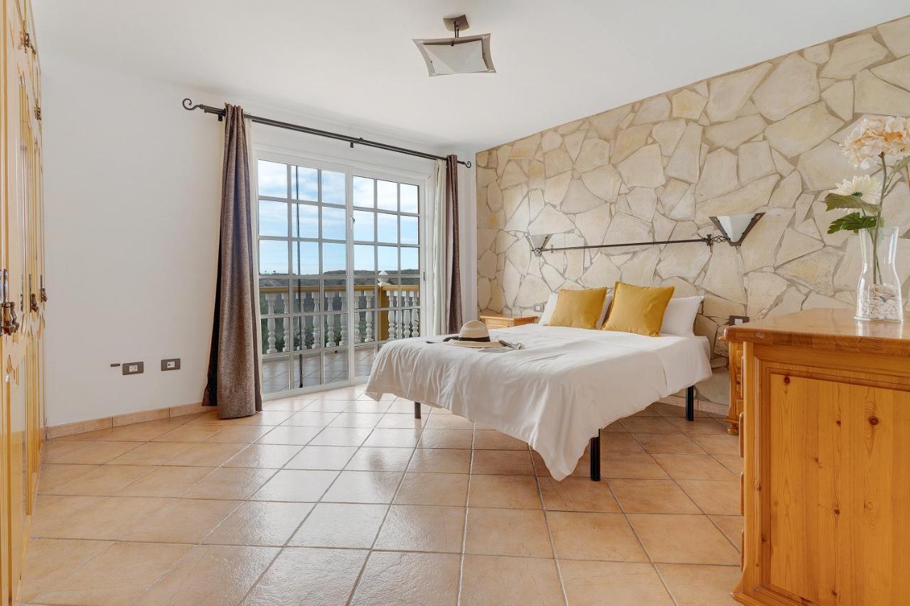 Villa Christisay Salobre  Luaran gambar