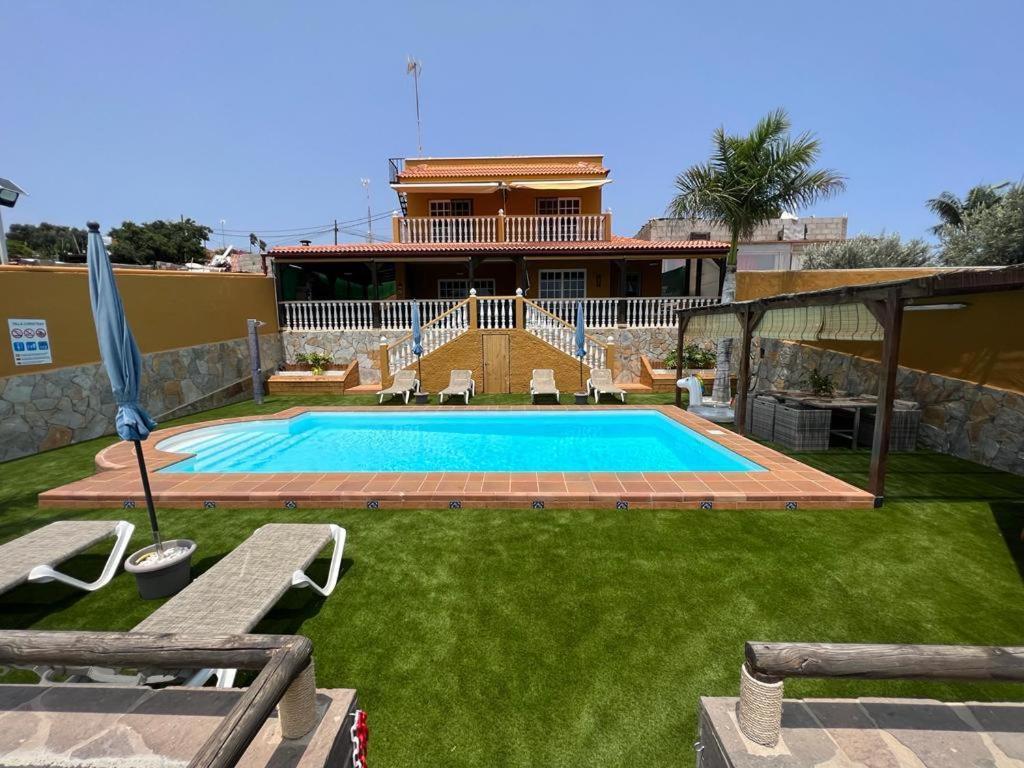 Villa Christisay Salobre  Luaran gambar